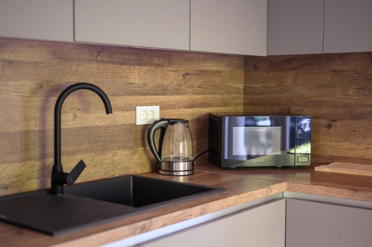 Peninsula Apartment *